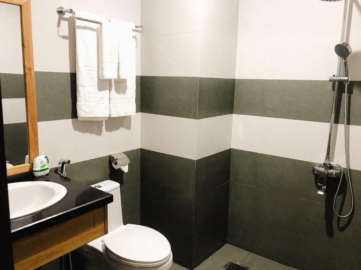 Hoài Thương Hotel Pleiku Extérieur photo